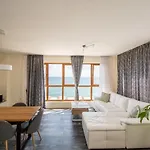 Penthouse At White Cliffs