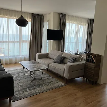 Penthouse At White Cliffs ビャラ