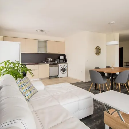 Penthouse At White Cliffs Διαμέρισμα *