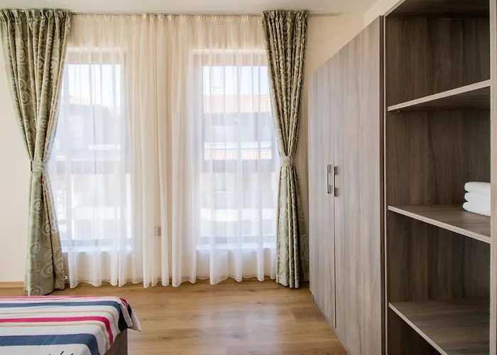 Penthouse At White Cliffs *