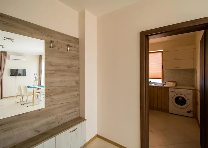 Apartment Penthouse At White Cliffs *