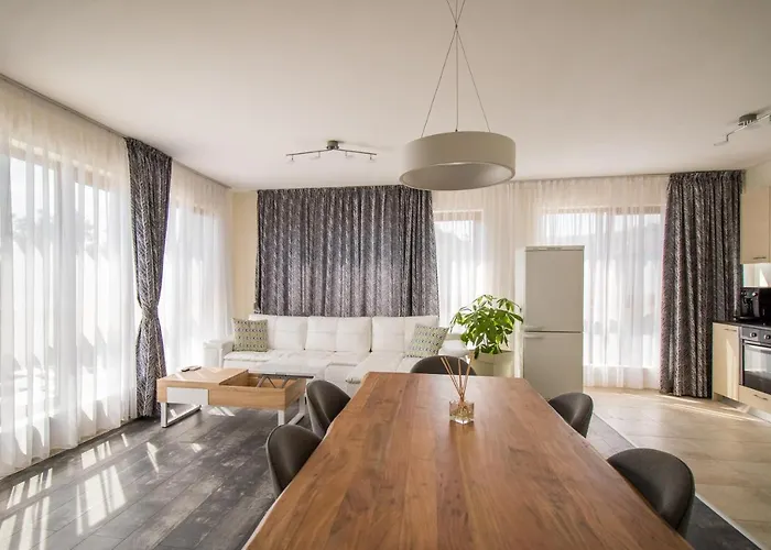 Penthouse At White Cliffs Апартаменты Бяла