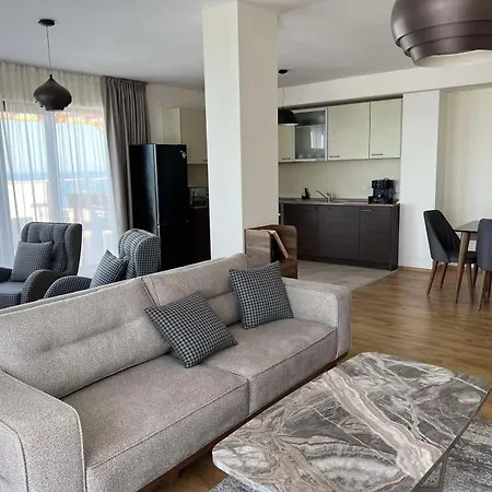 アパート Penthouse At White Cliffs ビャラ