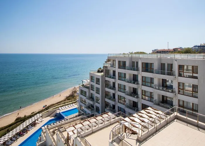 Penthouse At White Cliffs Apartmán Bjala