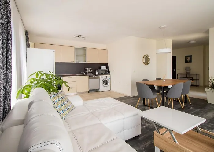 Penthouse At White Cliffs Apartment *